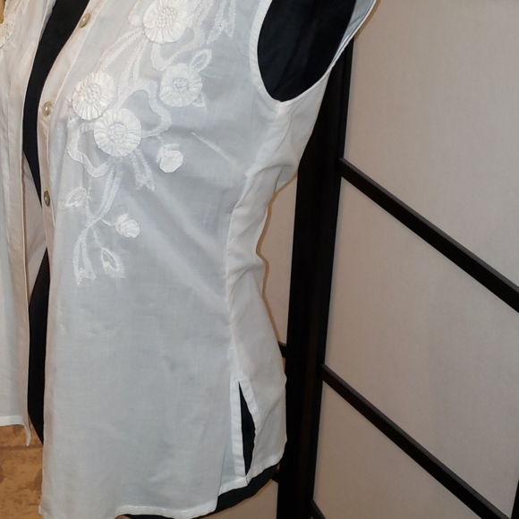 Blouse - Picture 3 of 6